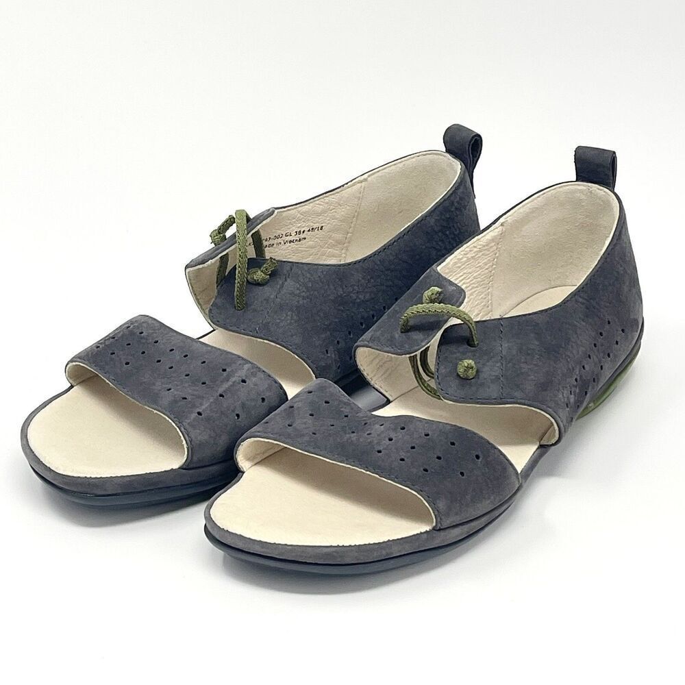 NWOB Camper Womens Girls Right Nubuck Leather Shoes Size 38 Grey Perforated